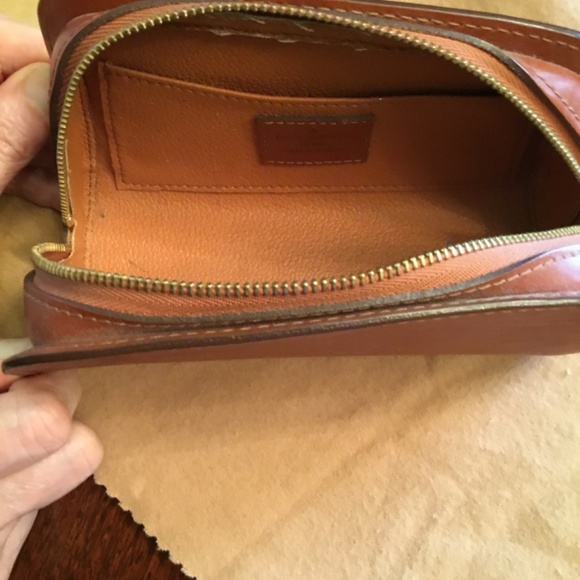 LV Epi shoulder bag set - Picture 10 of 11